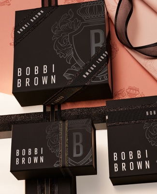 coffret cadeaux Bobbi Brown Professional Cosmetics avec ruban